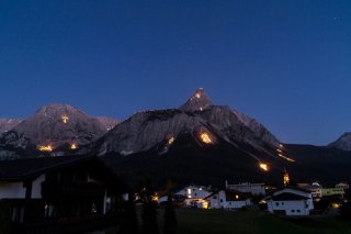 bergfeuer_Tiroler_Zugspitz_Arena.jpg