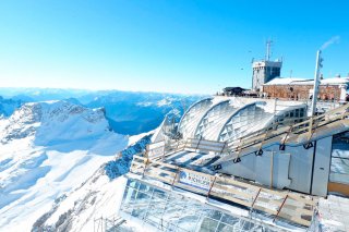 12_zugspitze_winter_pixabay_graziegroupseng.jpg